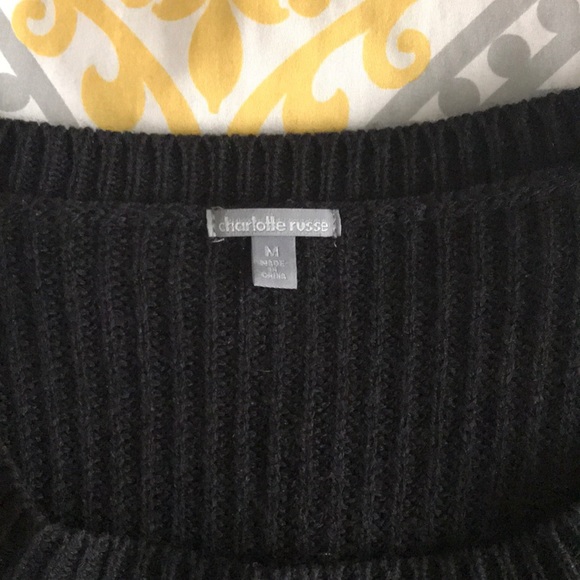 Black Long Sleeve cotton crop top. - Picture 3 of 3